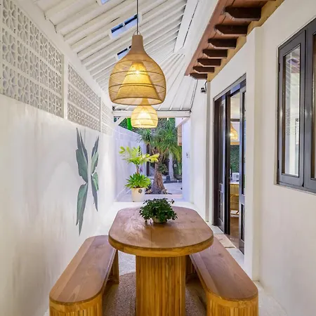 The Monroe Luxury 3-Bedroom Villa With Private Pool In Central Seminyak 900M To The Beach Exterior photo