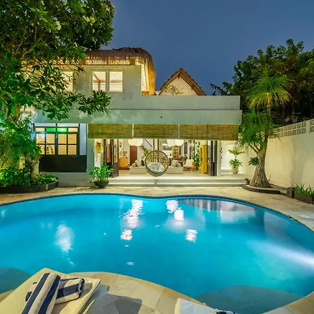 The Monroe Luxury 3-Bedroom Villa With Private Pool In Central Seminyak 900M To The Beach Exterior photo
