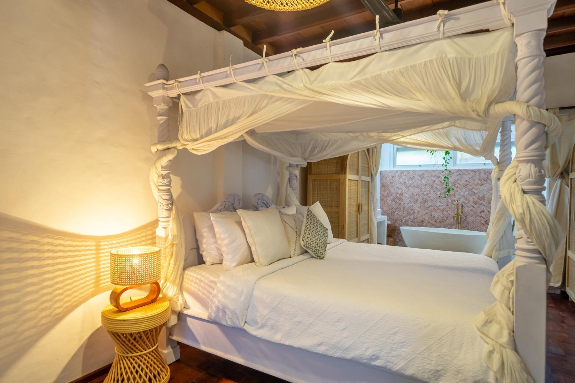 The Monroe Luxury 3-bedroom With Private Pool In 900m To The * Seminyak