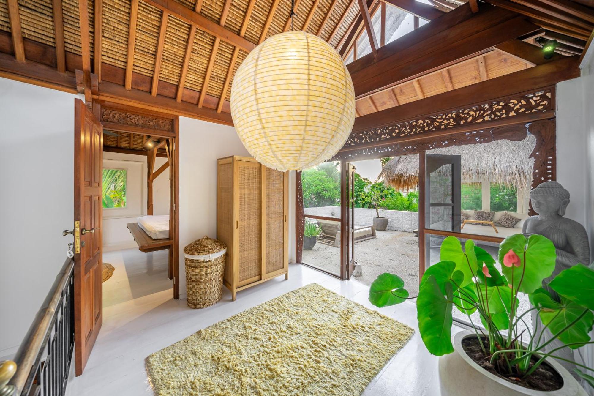The Monroe Luxury 3-bedroom With Private Pool In 900m To The Villa