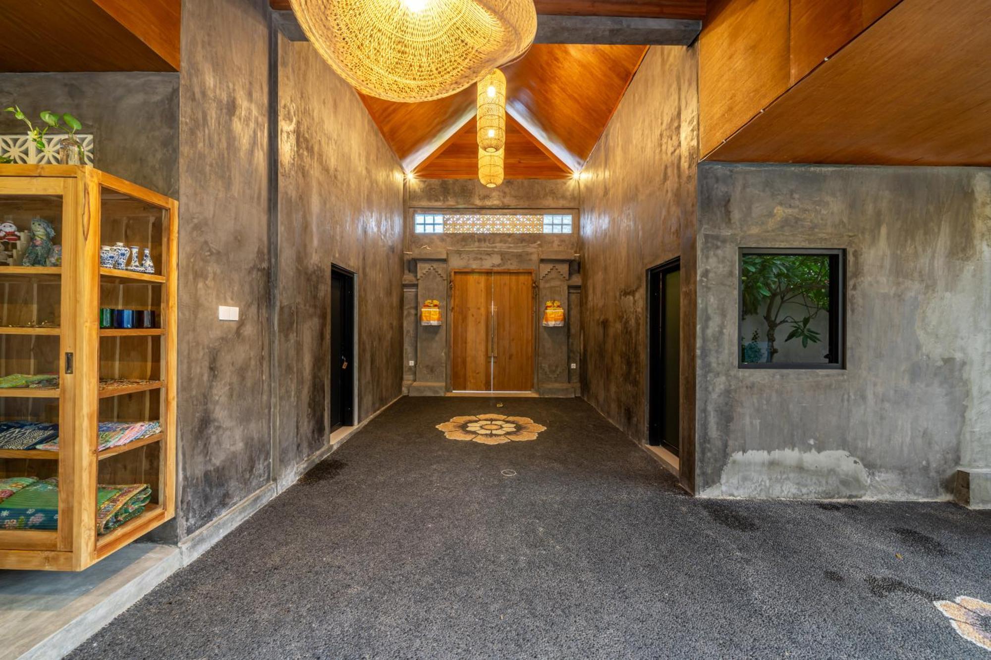 The Monroe Luxury 3-bedroom With Private Pool In 900m To The * Seminyak